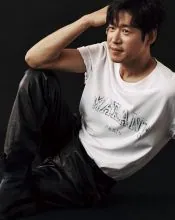 Yu Jun-sang 포스터 또는 화보 12
